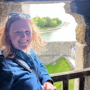 Meet your Posher, Emily